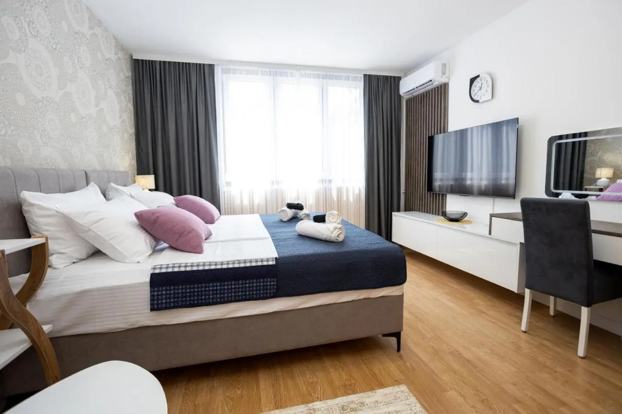 Apartment City SA