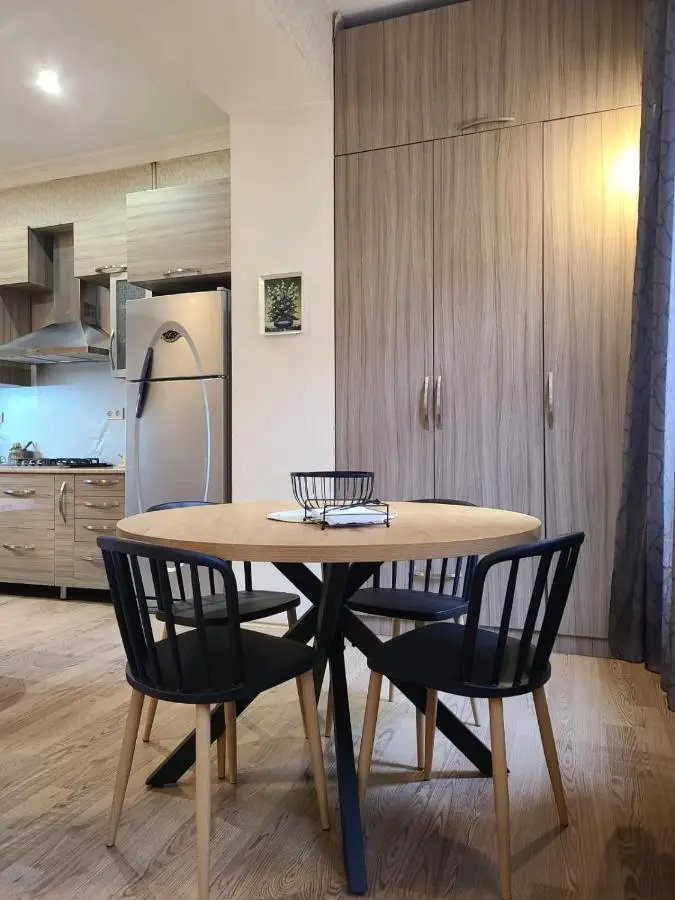 75 sqm Old Tbilisi Daily&Monthly 1-BD Apt