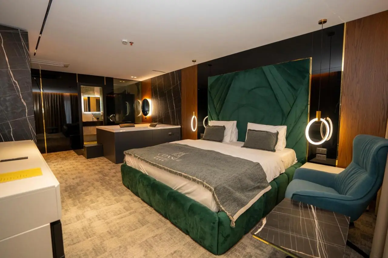 Hotel Consul