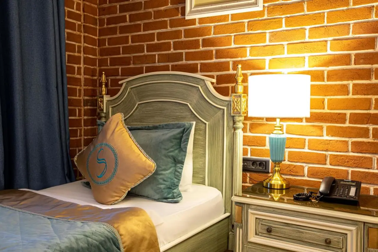Sapphire Bayil Hotel