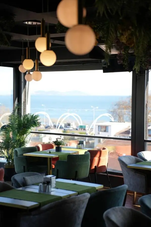Costera Hotel