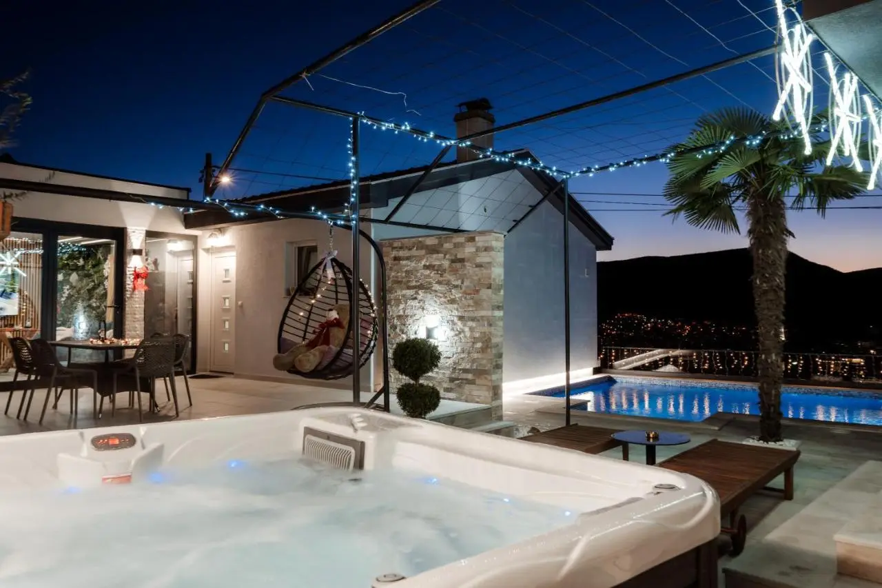 Villa View Mostar with Heated Pool & Jacuzzi