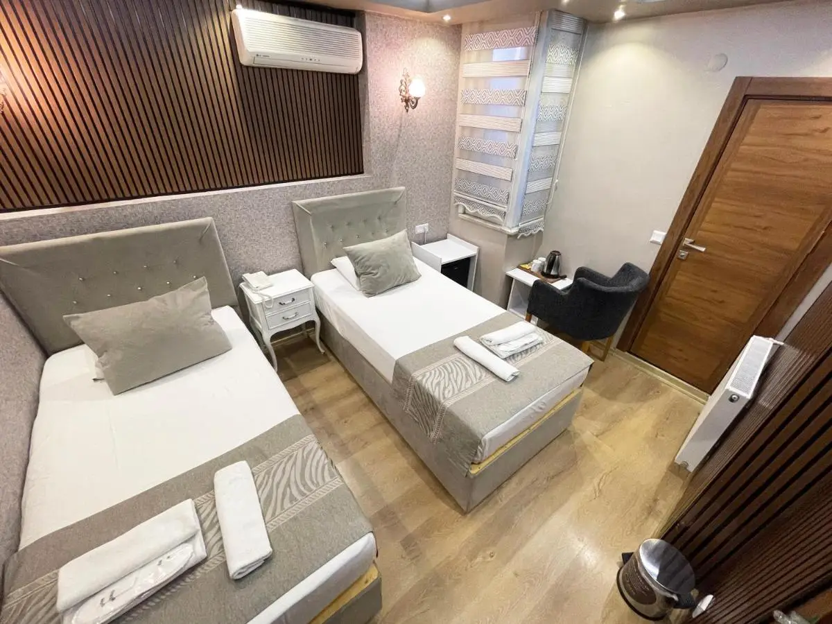 ÜSKÜDAR OTEL