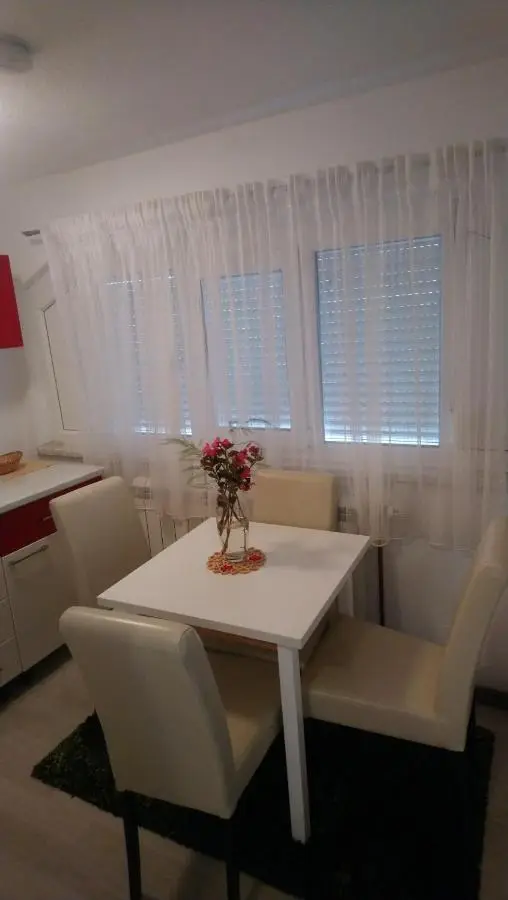 Center Una Apartment