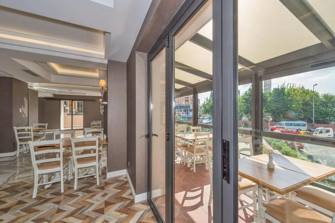 Hanna Hotel