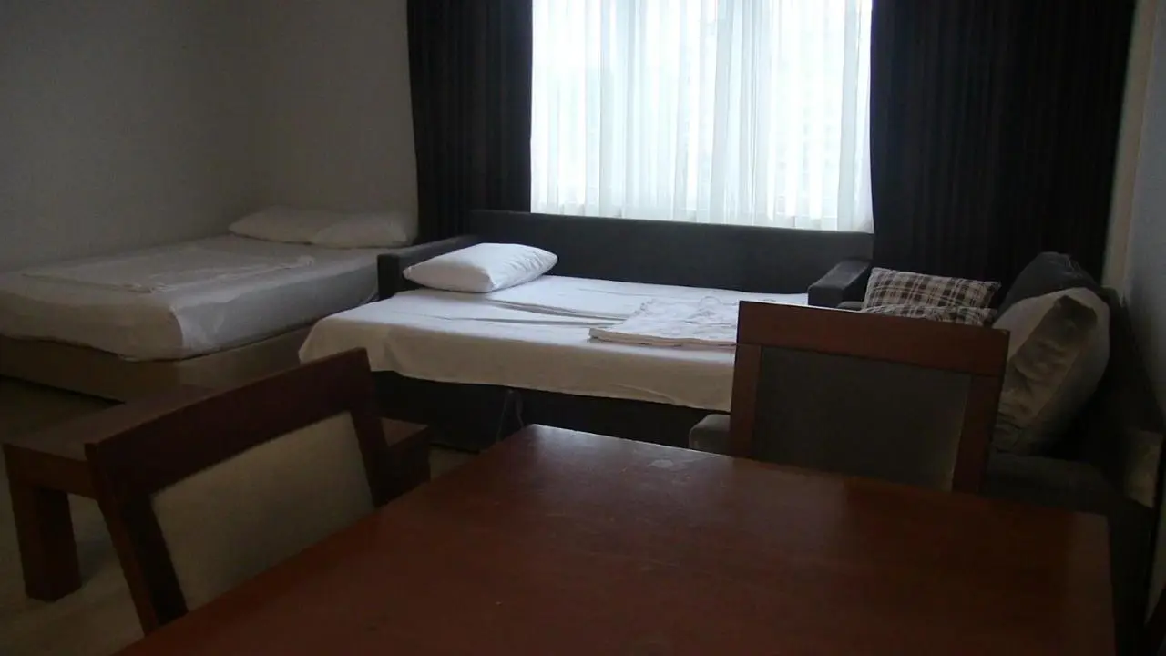 Paluri Otel Hopa