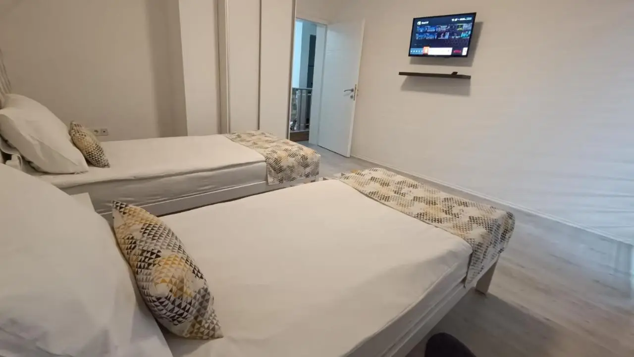 Guest House Green Field
