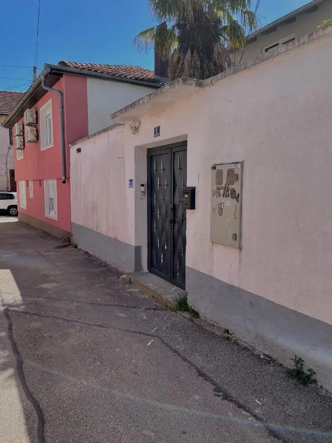 Villa M