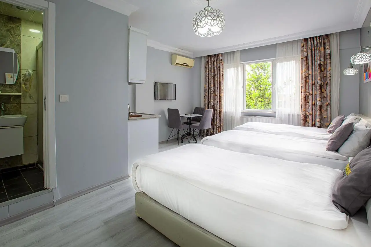 Unique Suite Hotel
