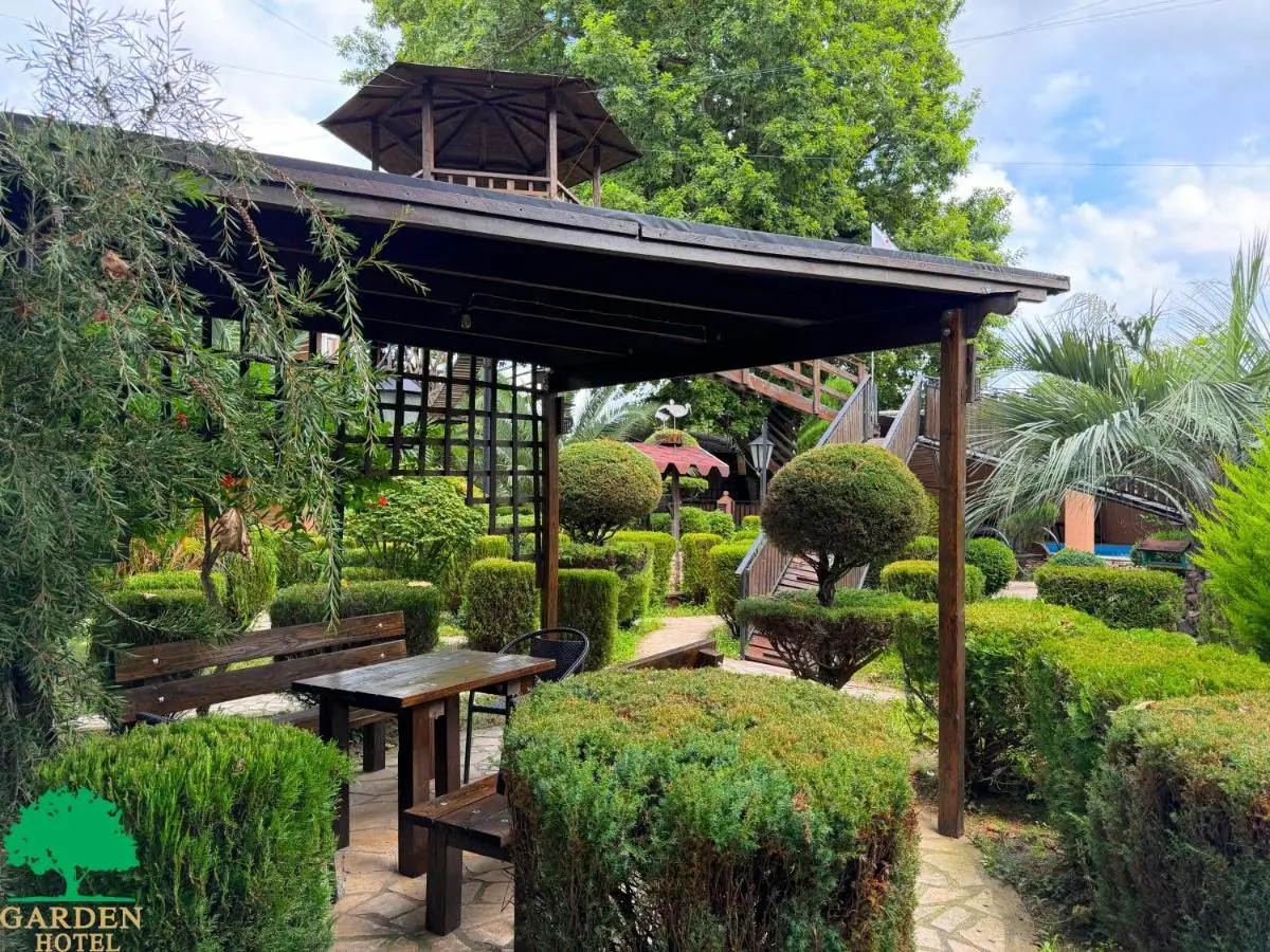 Garden Hotel