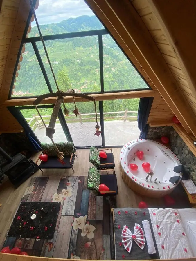ONASUITBUNGALOW