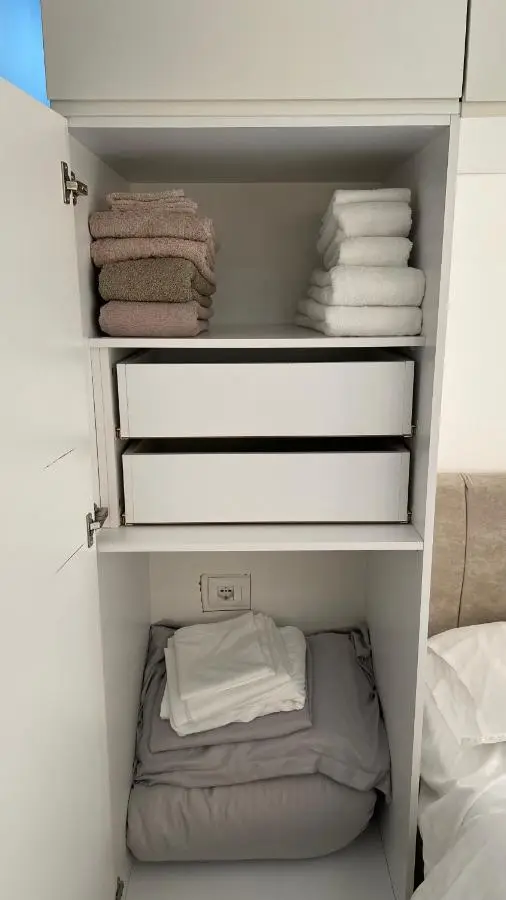 AK apartments