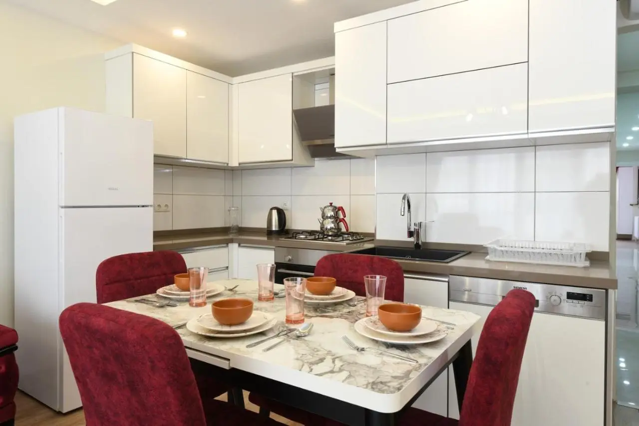 Uzay Apartments
