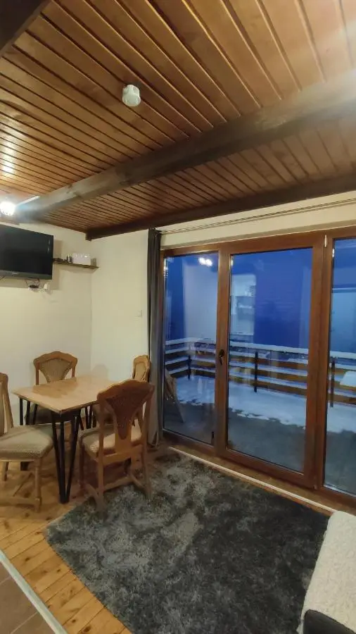 Vikendica Zlatni Hrast Jahorina Pale