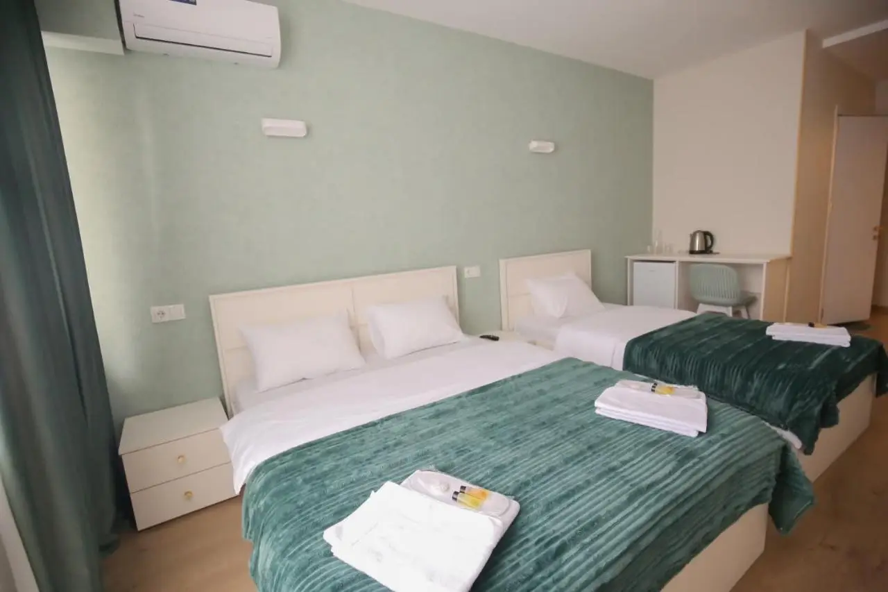 Hotel Caucasus