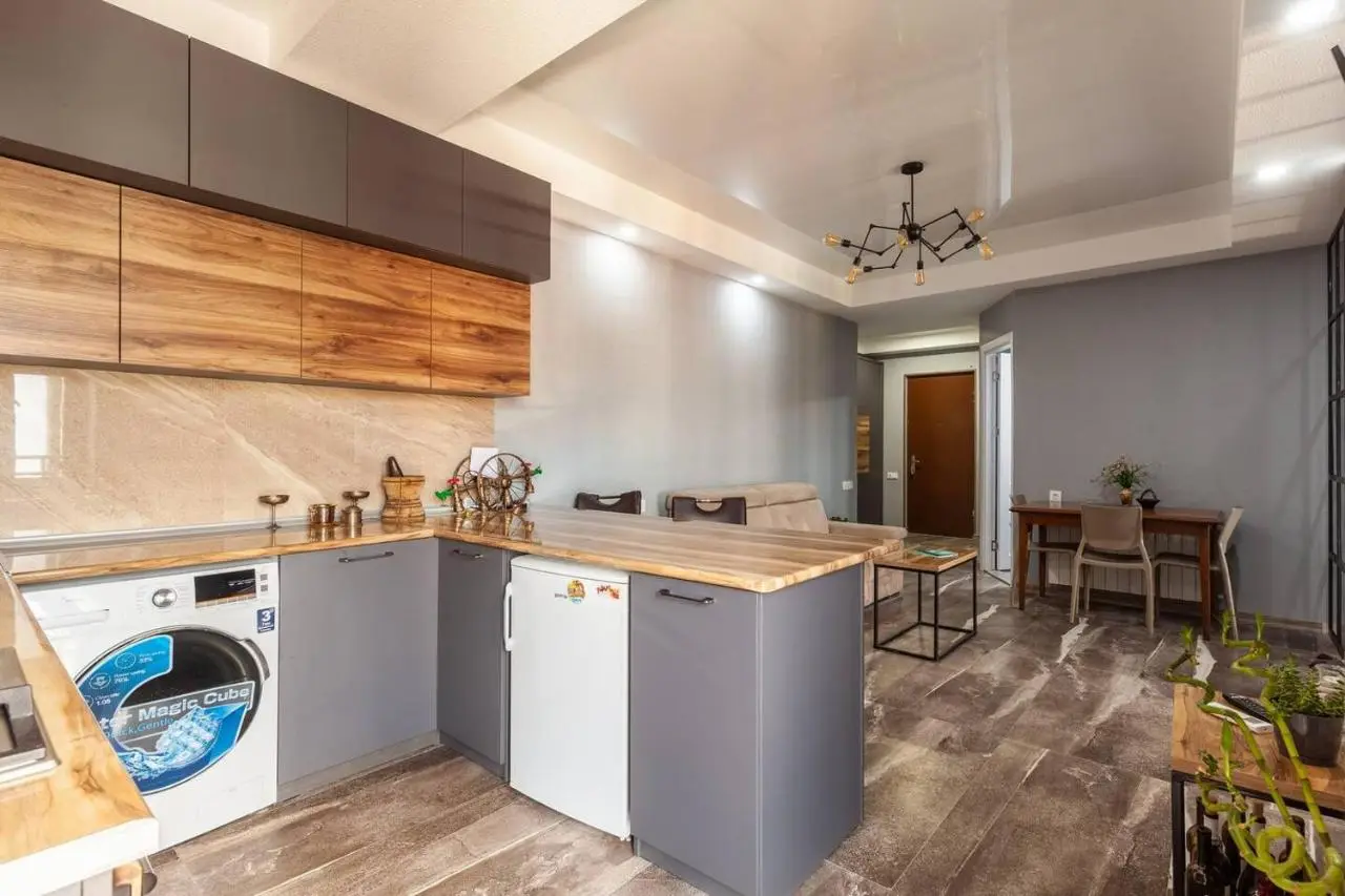 Veli group Apartment in Old City