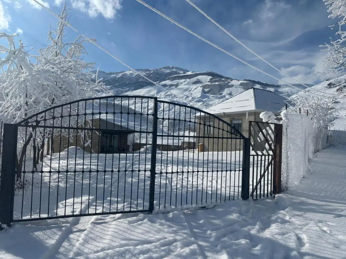 Shahdag S&R House