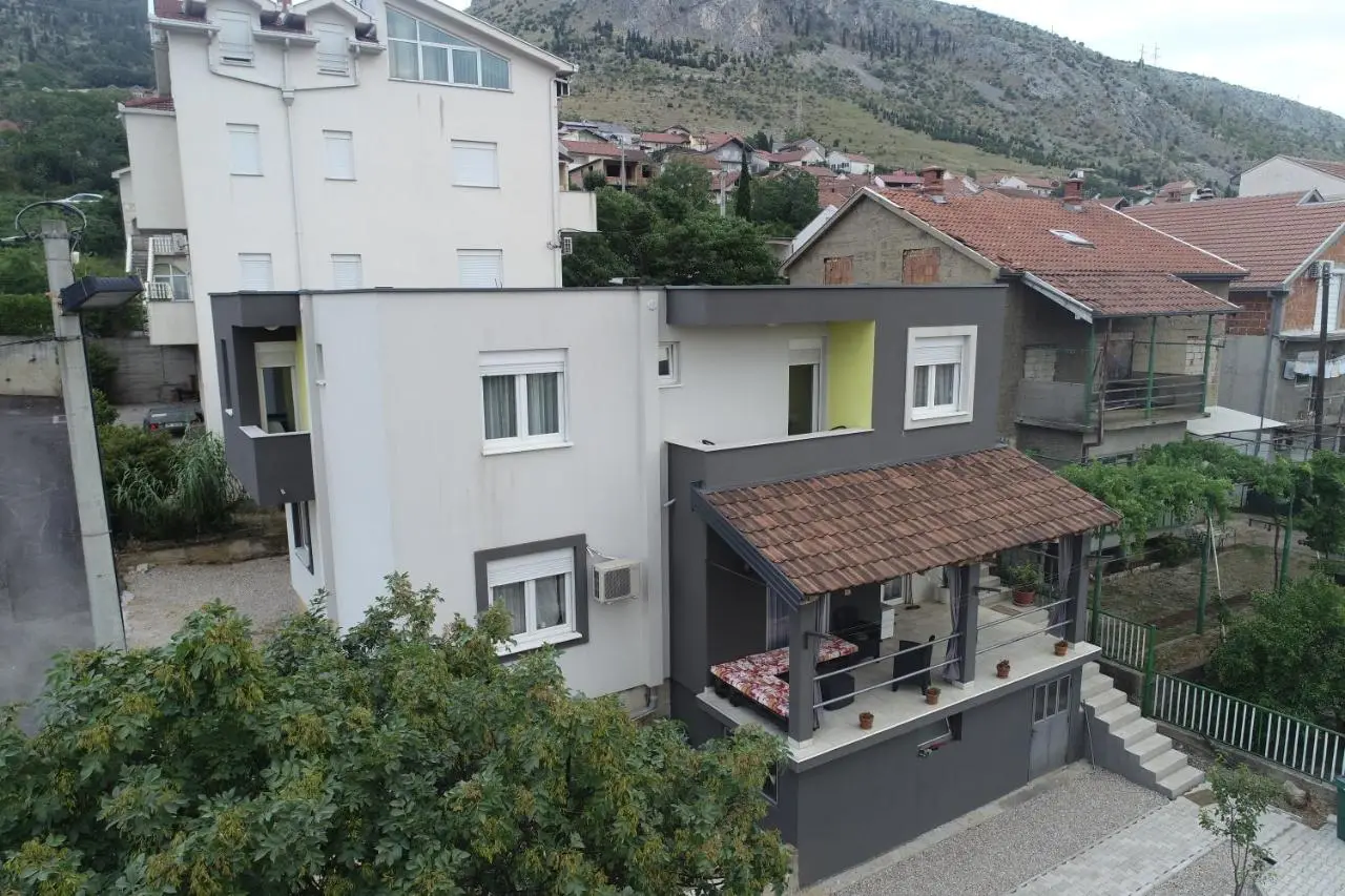 Luna APARTMANI