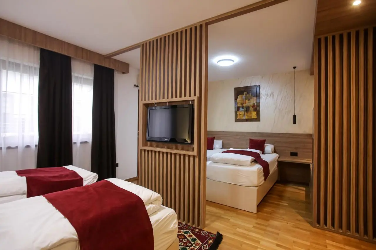 Hotel Emen