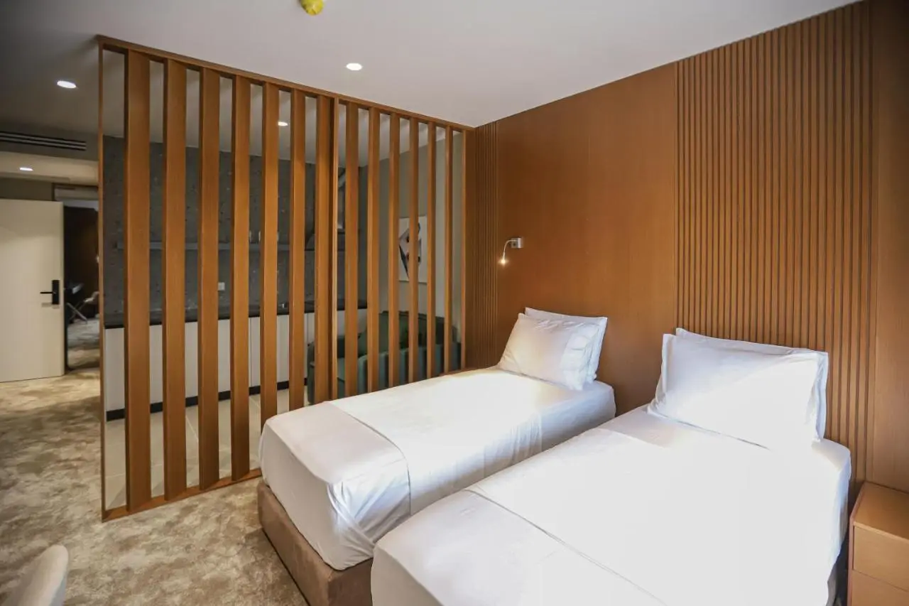 Urbanin Apartment & Hotel