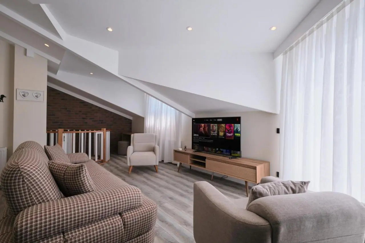 BSY's Stylish 1BR,2BR ,3BR Apartments in Brand New Building