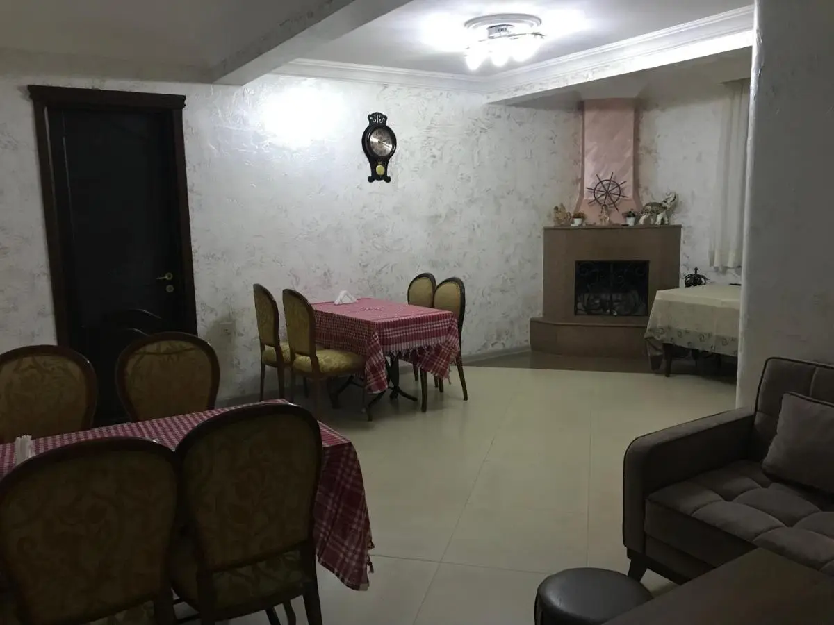 Nani's sweet home