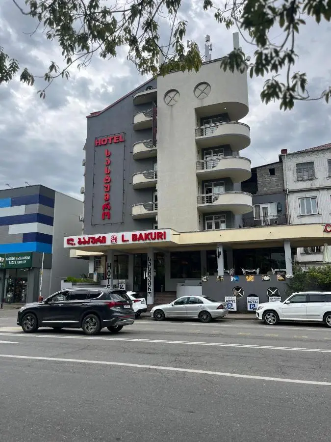 HOTEL L - Bakuri