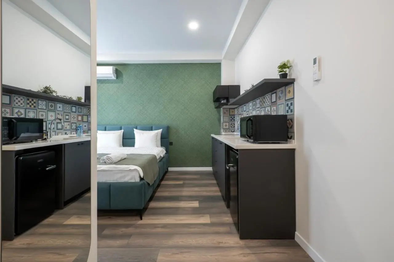 M&N Hotel