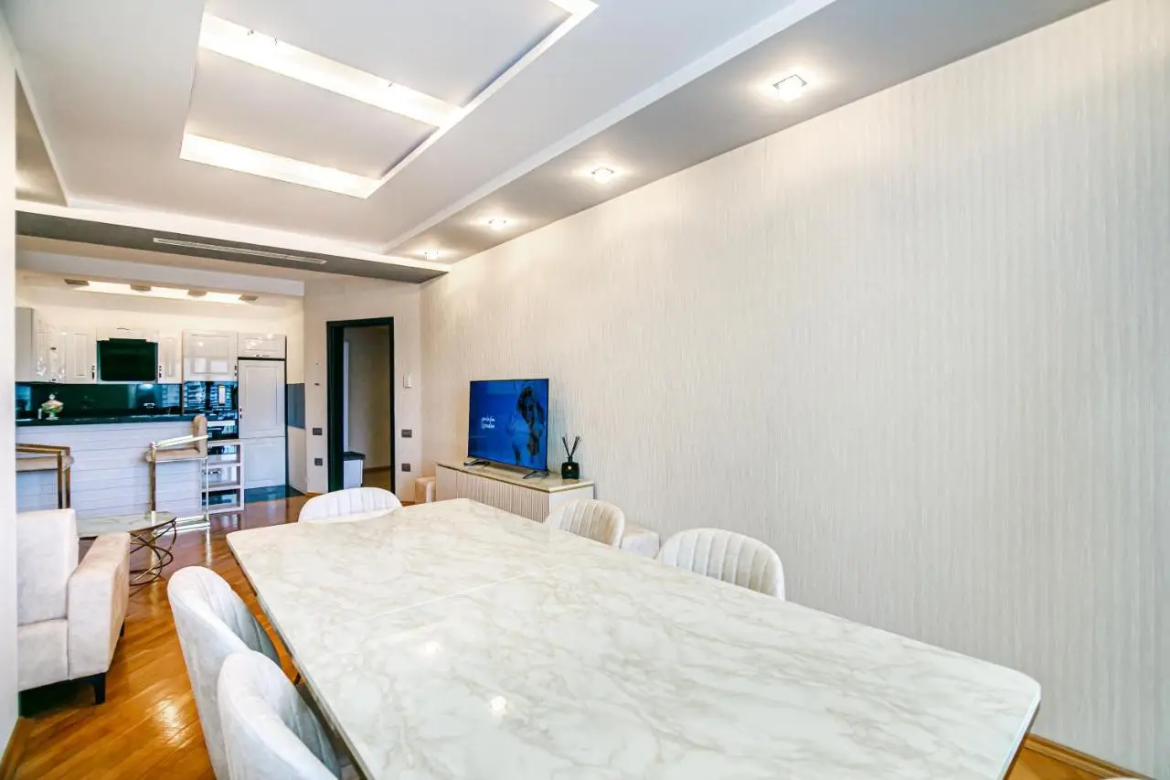 BAKU RESIDENCE Luxury in Nizami street