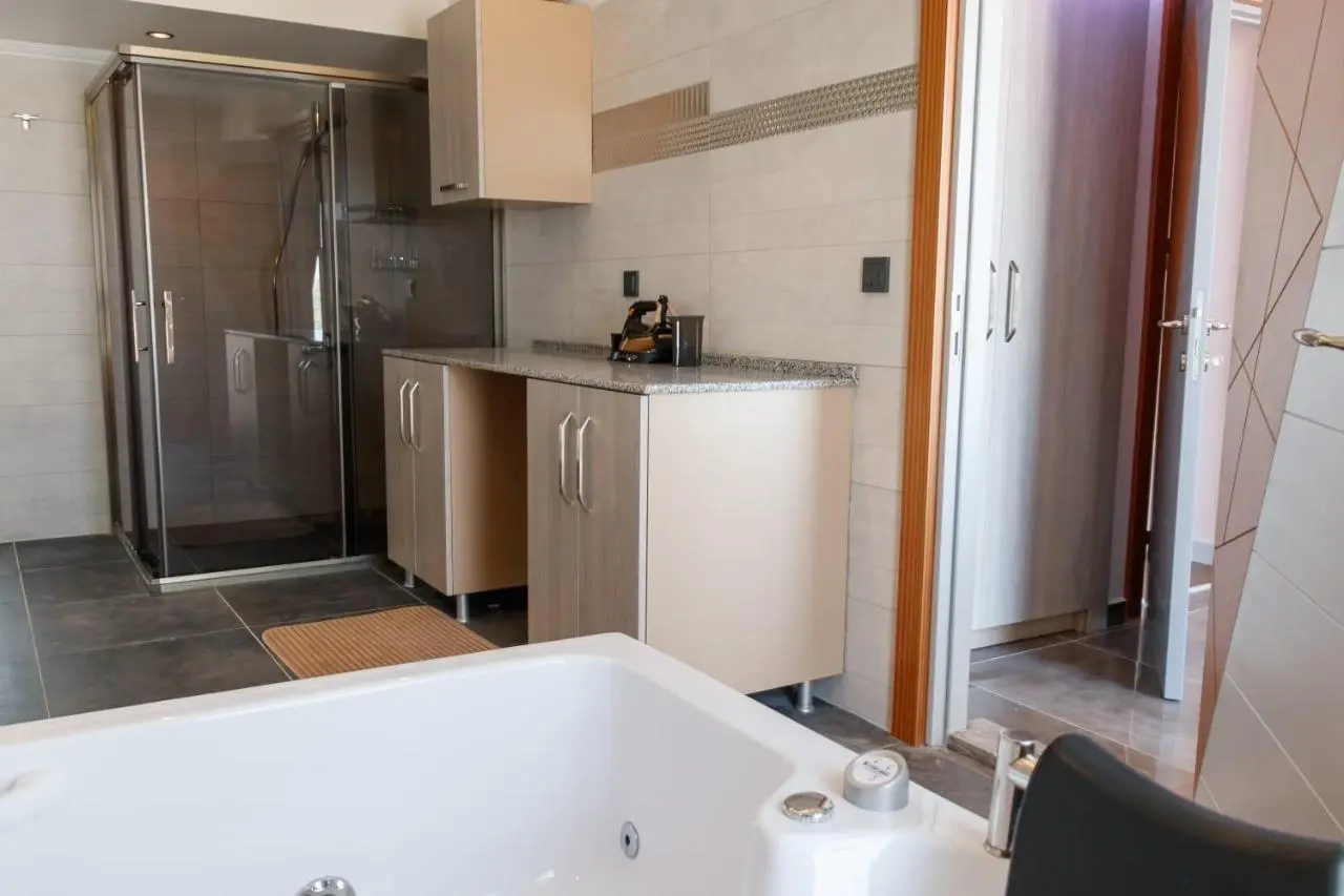 Comfort 4 Bedroom Terrace Villa Yalova sea view