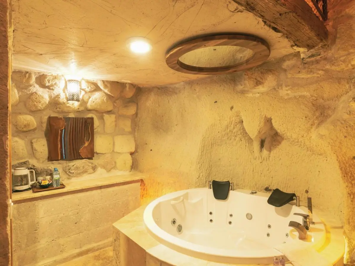 Atilla's Cave Hotel