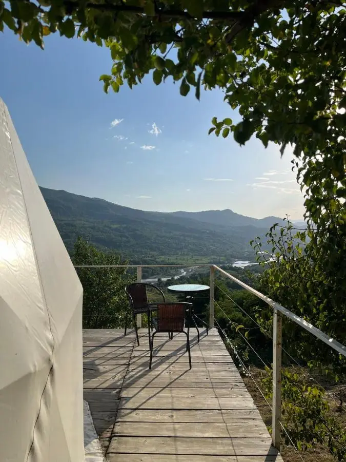 4 seasons. 4 სეზონი Glamping Georgia Racha