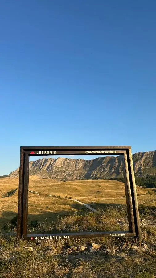 Vikendica Vrba