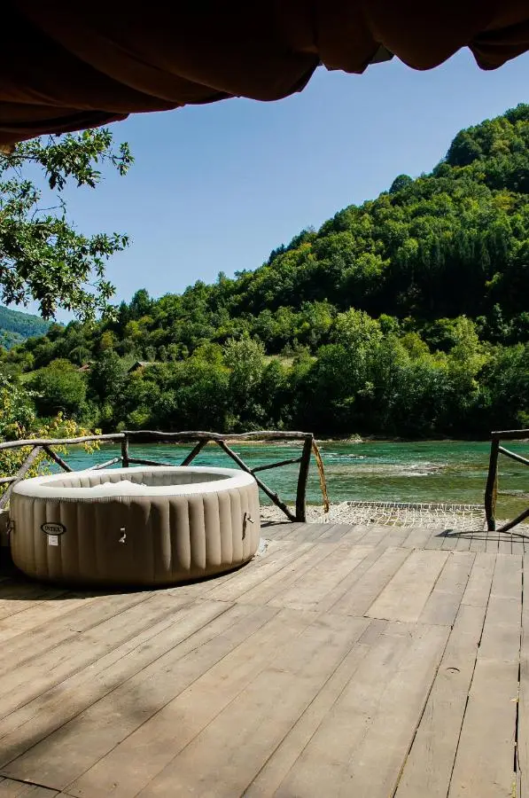 Glamping Drina Riverzone