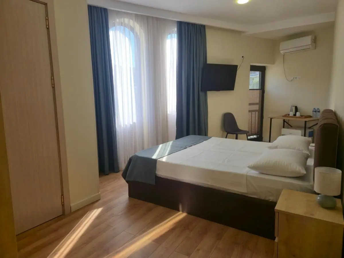 Hotel Ere's Palace
