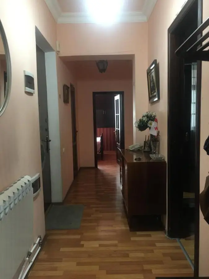 Apartment Urushadze
