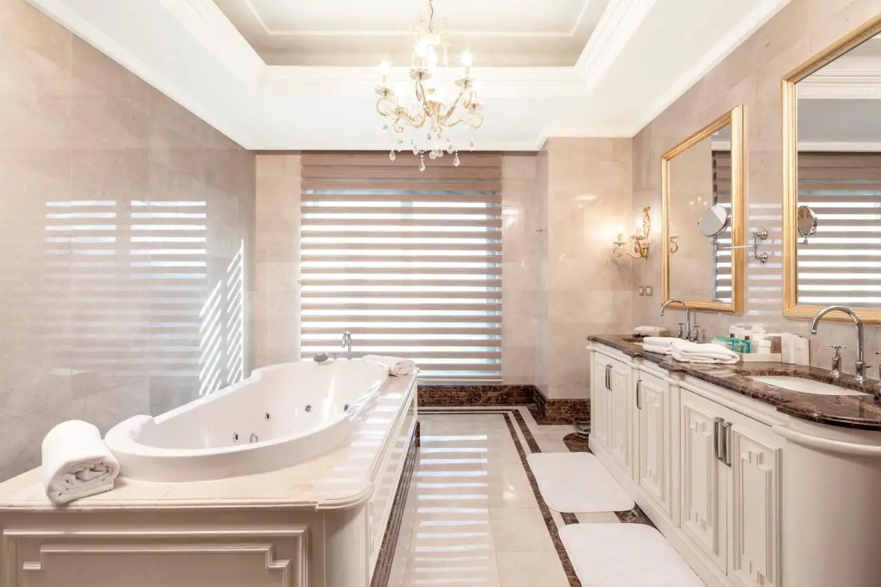 Crowne Plaza Istanbul Asia by IHG