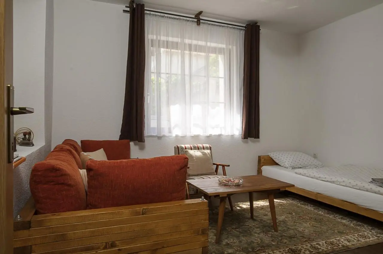 Apartment Raza