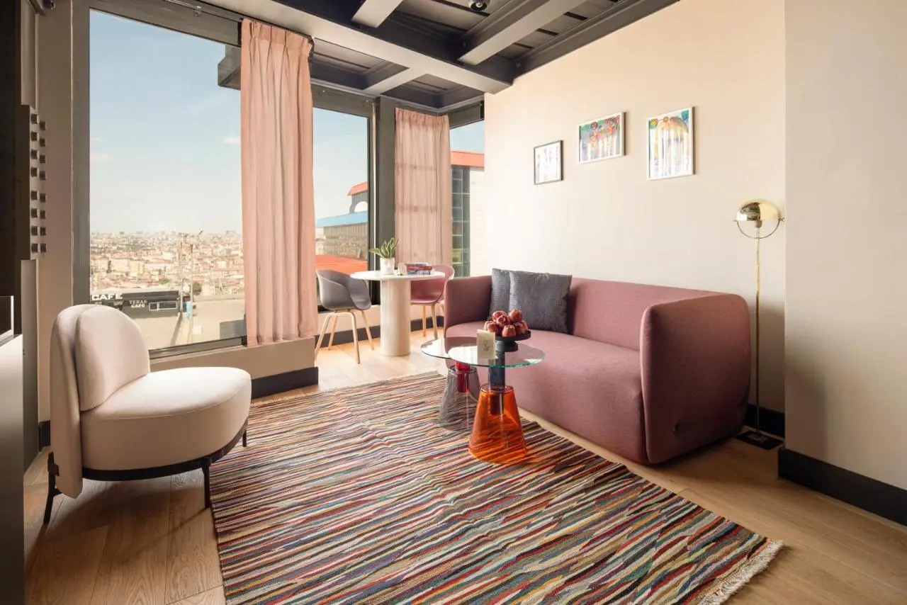 Stay Lab Residence