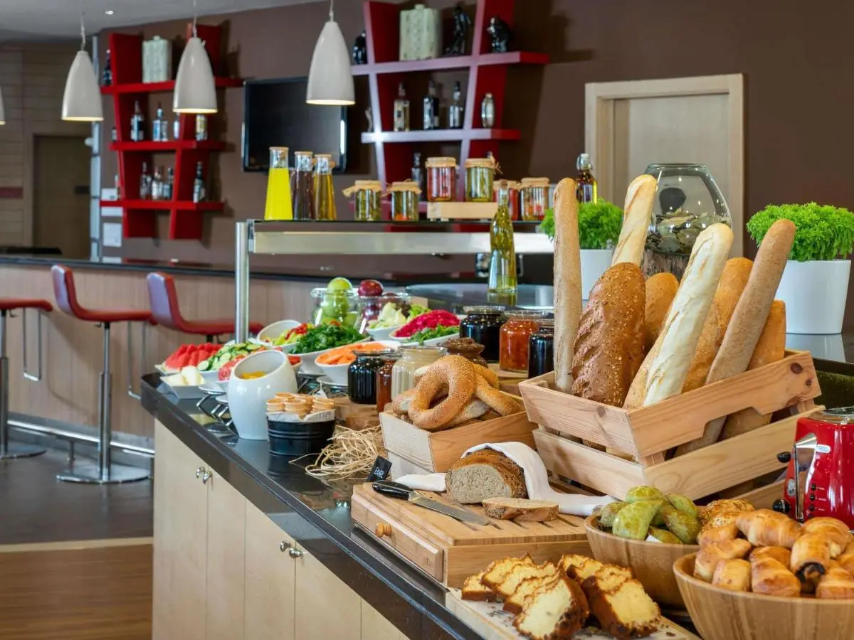 ibis Adana