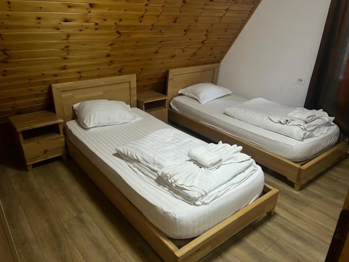 Bujtinat e lugines Valbone