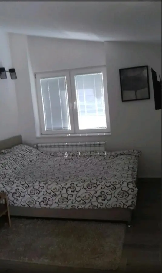 Modern&Cozy Bosnian house with GARDEN+FREE parking