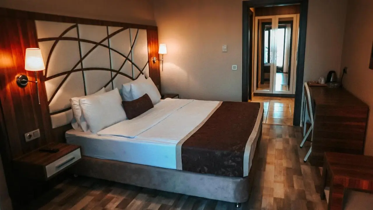 The Grand Mira Hotel