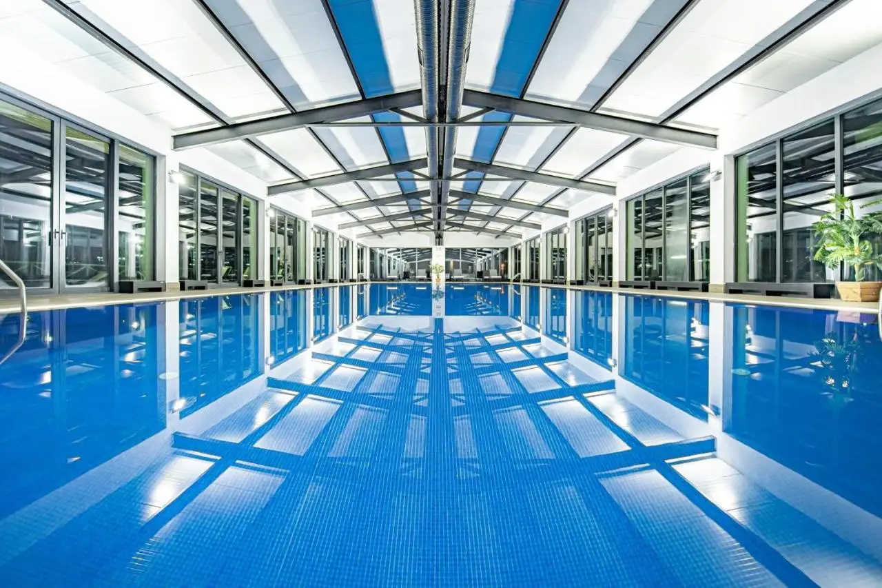 CRYSTAL BAKURIAN resort 202 CRYSTAL loft B 402