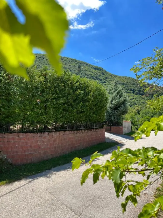 Studio apartman Firdaus-Bihać, Dobrenica bb