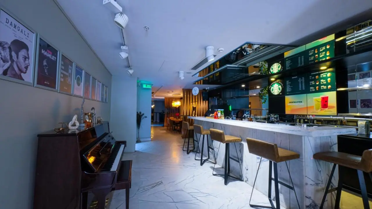 Endless Art Hotel-Special Category