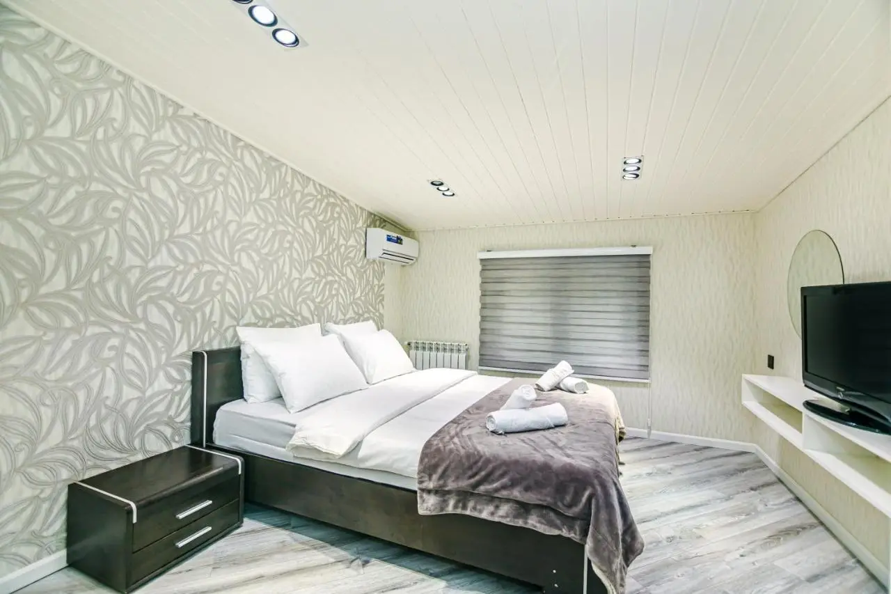 Sahil Skyline Suite Apartment by Baku Housing