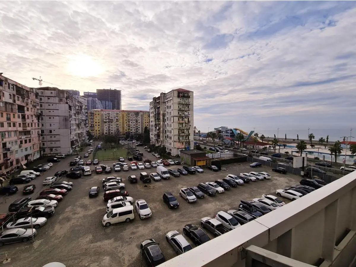 D&D Sea View First Line Apartments