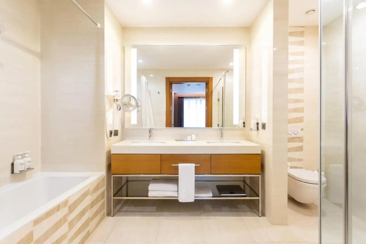 Holiday Inn Baku by IHG