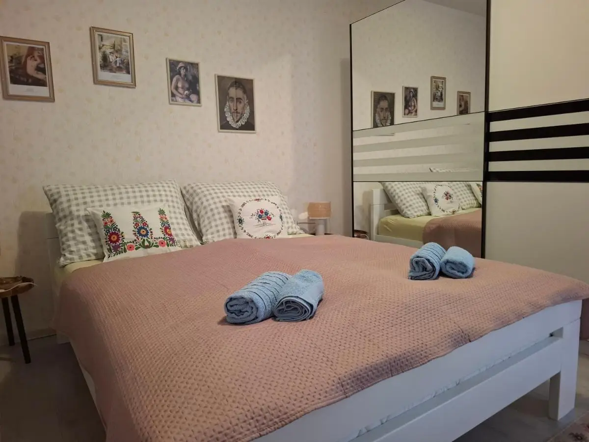 Apartman ZORA s bazenom sa slanom vodom - nova sezona!